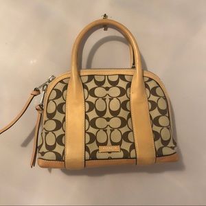authentic coach bag in excellent condition